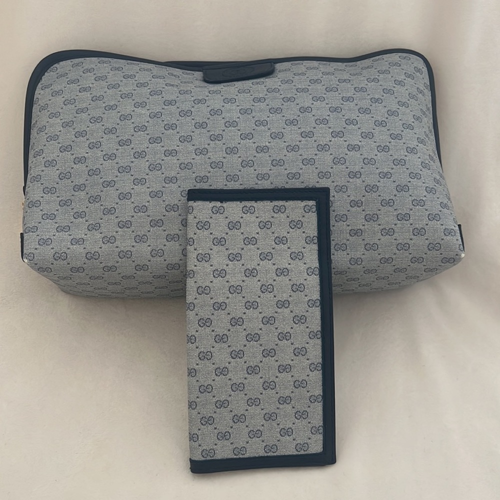Gucci Bag - Picture 8 of 14